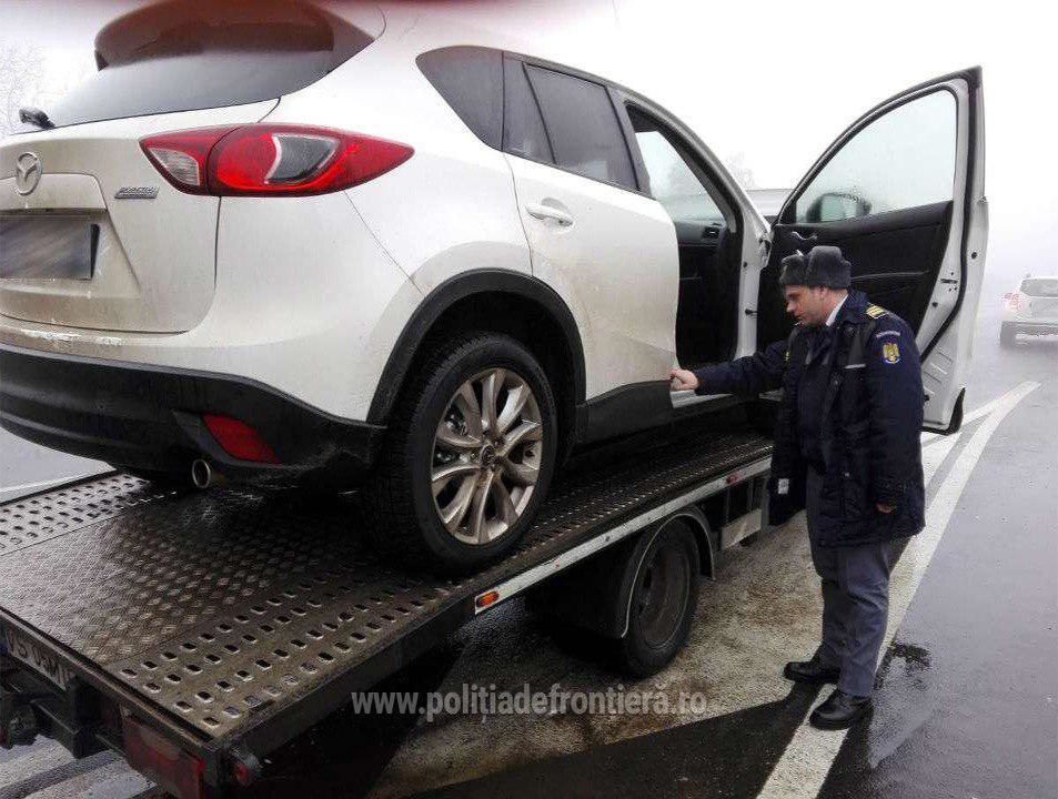 Угнанное авто пытался провезти через румынскую границу гражданин Молдовы