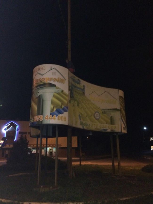 В Яловенах пьяный мужчина пытался повторить поступок самоубийцы из Кишинева