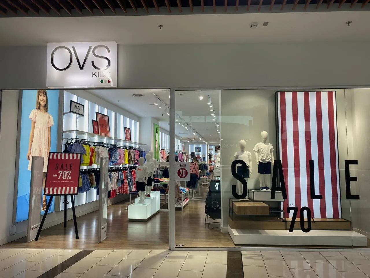 В Shopping MallDova продолжаются летние мегаскидки