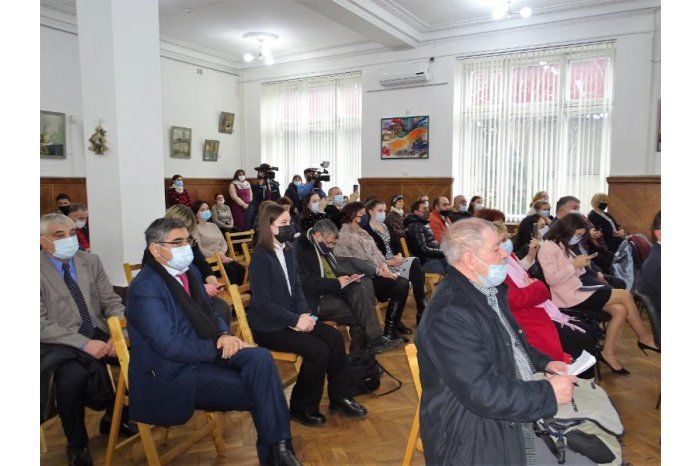 В Национальной библиотеке почтили талант поэта Низами Гянджеви