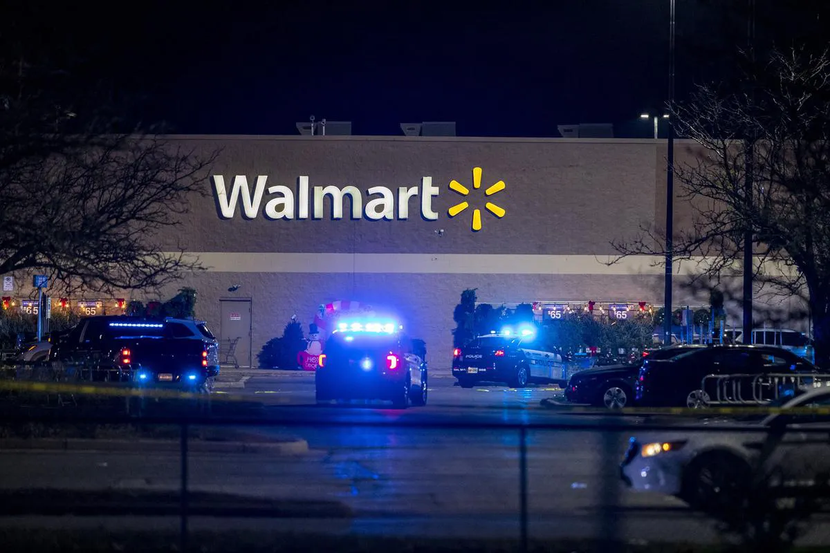 В США мужчина открыл стрельбу в магазине Walmart: есть погибшие