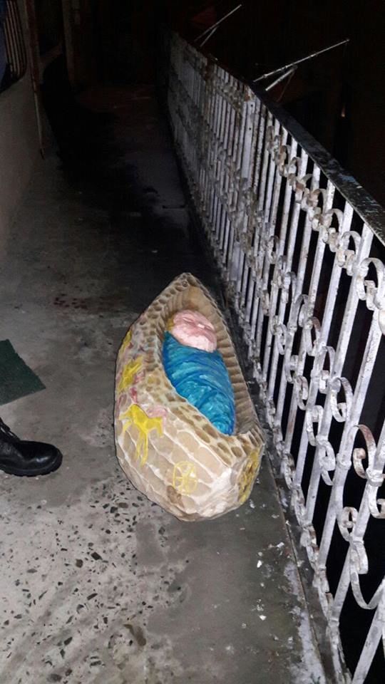 Во Львове мужчина украл колыбель со скульптурой Иисуса