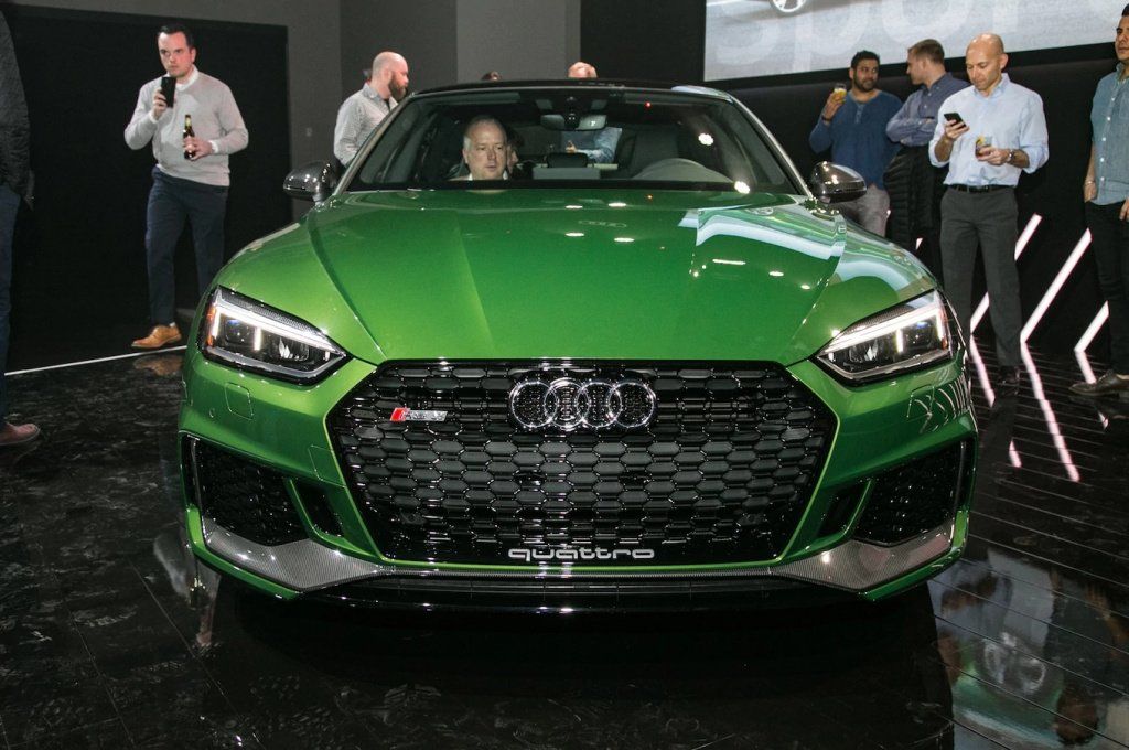 Audi представила на мотор-шоу в Нью-Йорке обновленный Audi RS5 Sportback