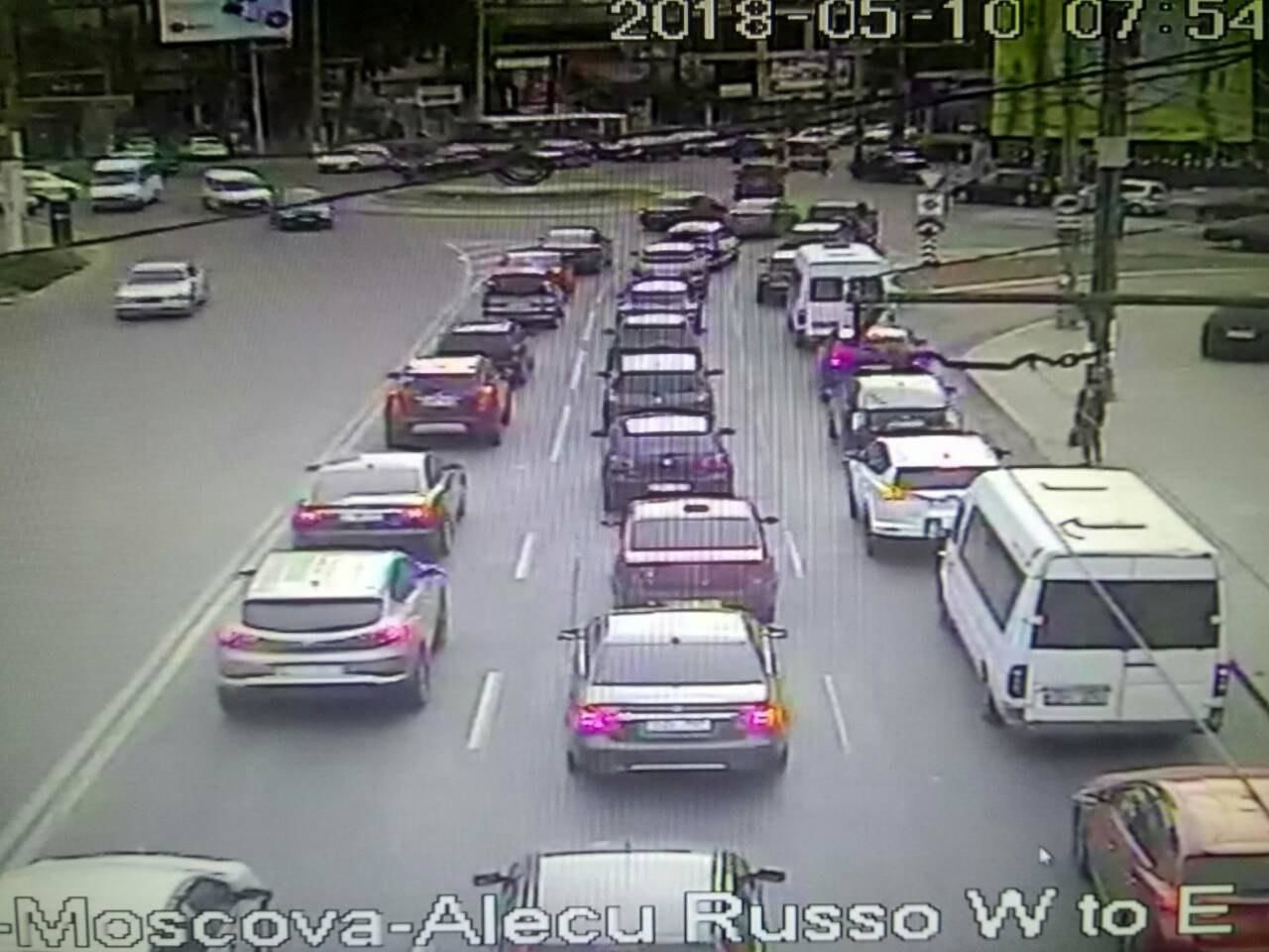 Служба InfoTrafic сообщила о пробках в столице