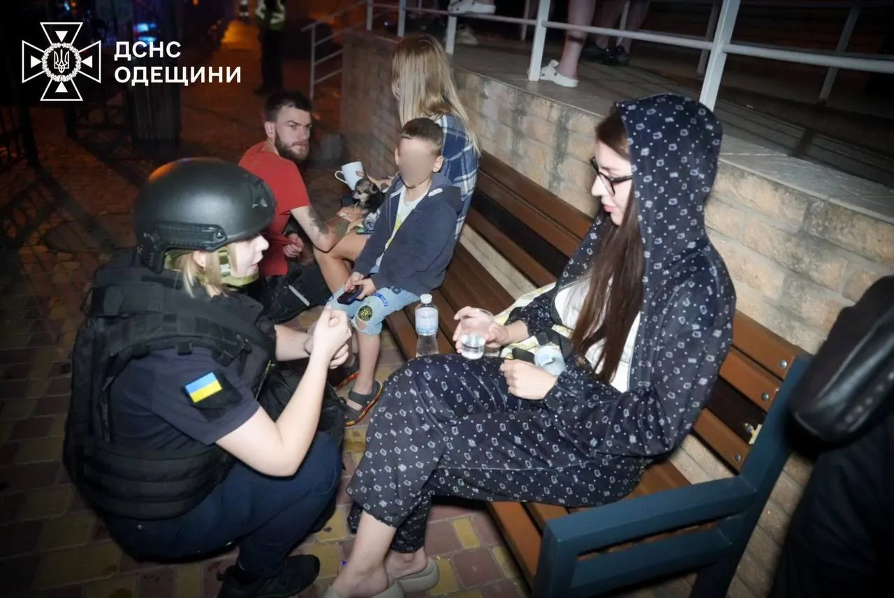 РФ атаковала Одессу: погибла семейная пара, дети ранены