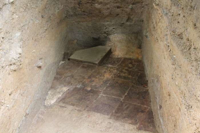 Premieră la Sarmizegetusa Regia. O alee din vremea dacilor și o construcție neștiută au fost descoperite