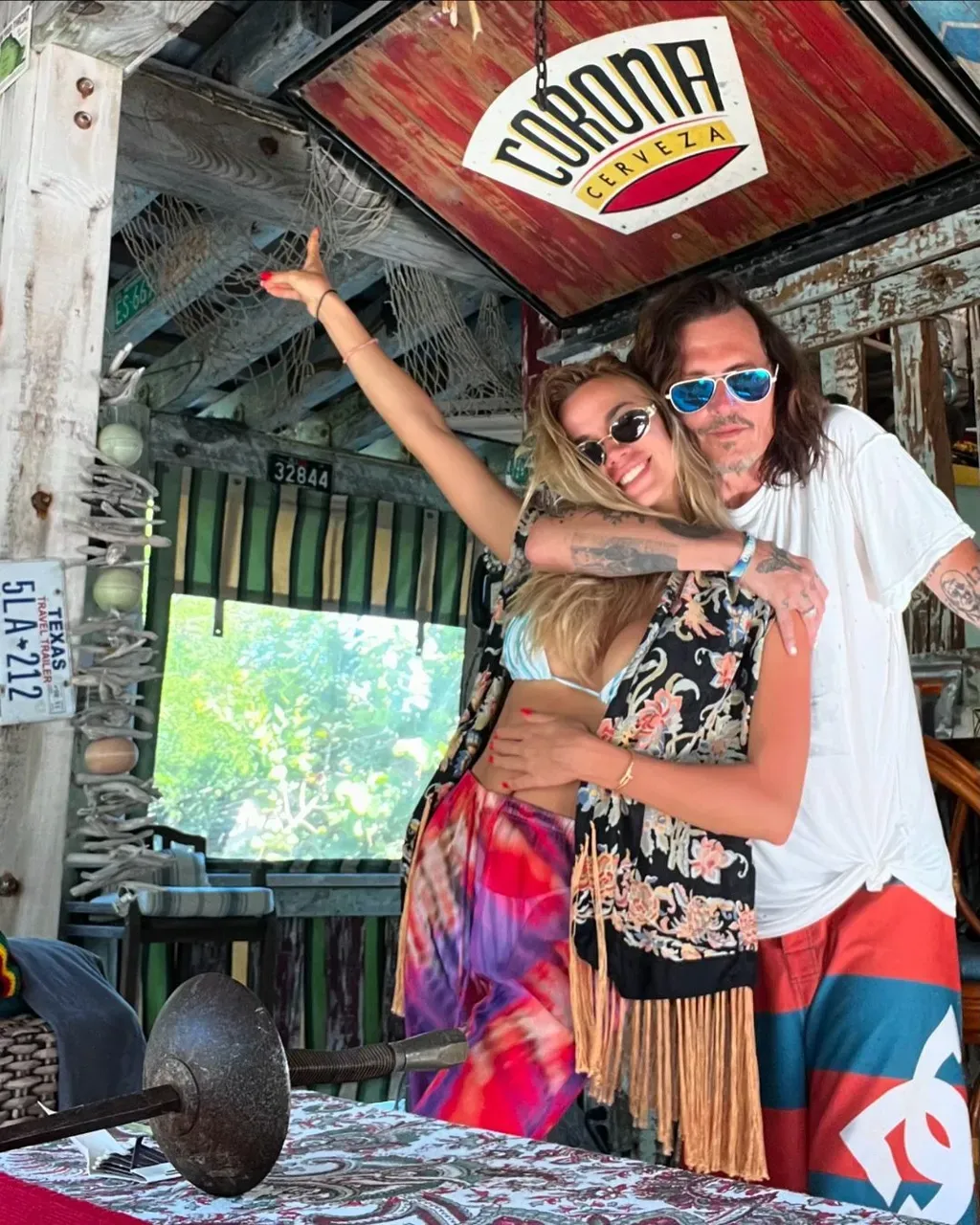 Iubita din Rusia a lui Johnny Depp anunță despre logodna lor