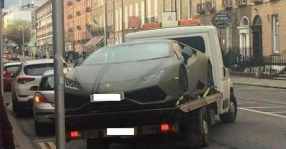 Poliția a ridicat mașina de peste 200.000 € a unui sportiv faimos