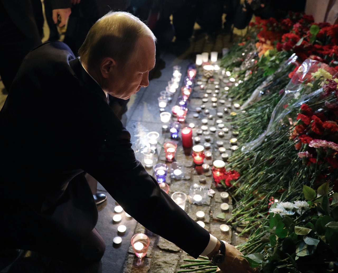 Vladimir Putin a mers la locul exploziei din Sankt Petersburg