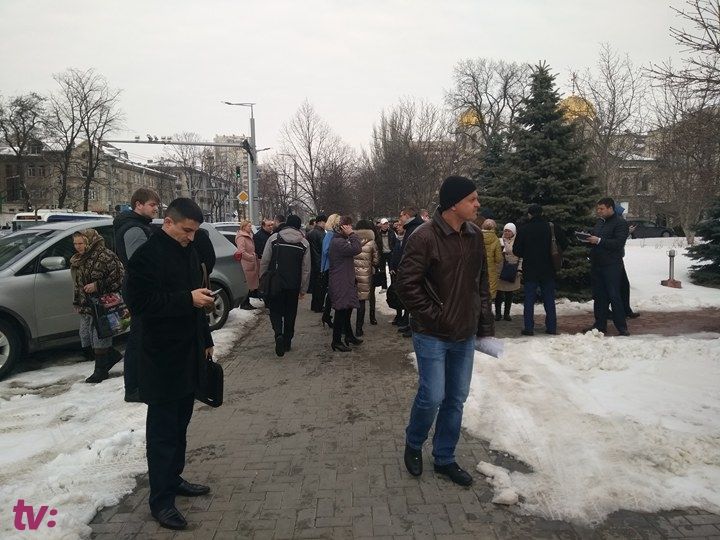 Из здания суда в центре Кишинева эвакуировали людей из-за сообщения о бомбе