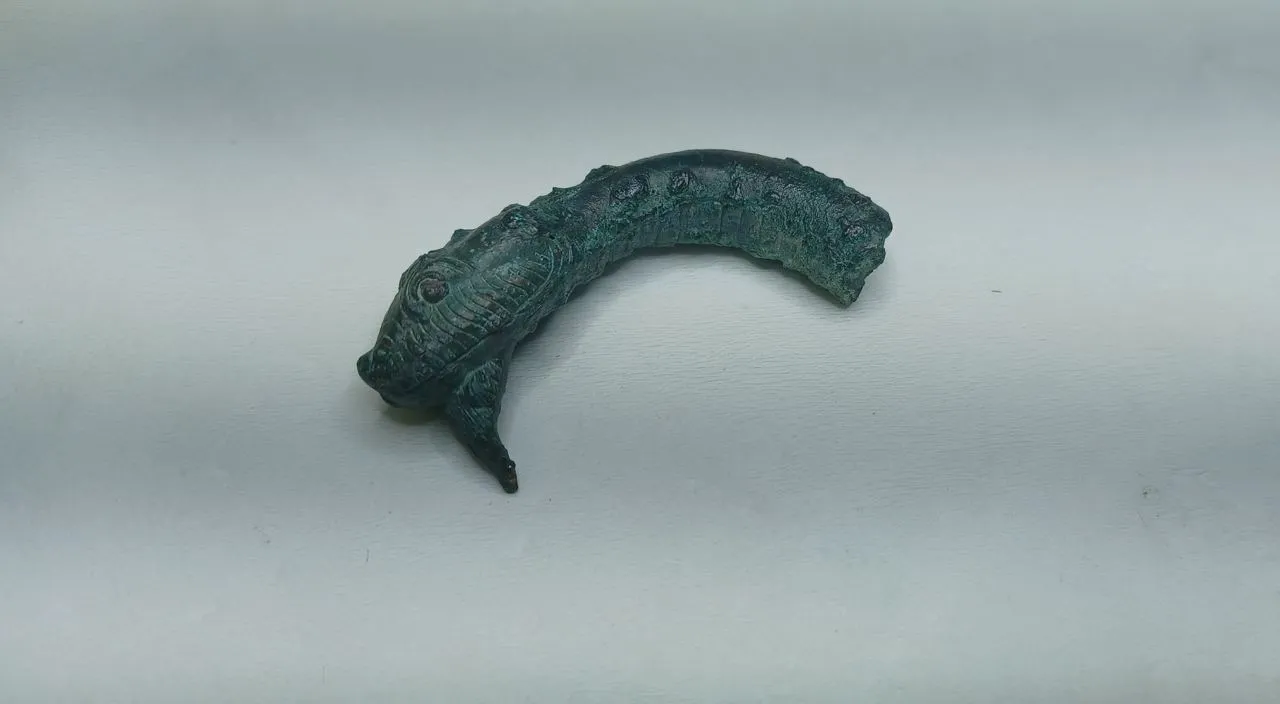 Археологи нашли подношения Посейдону в храме затопленного 2300 лет назад города