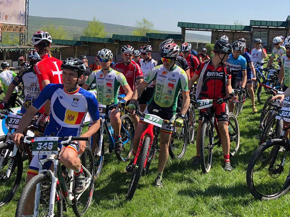 В Ватре проходит спортивно-музыкальный фестиваль Hai Haiduci! by Salomon