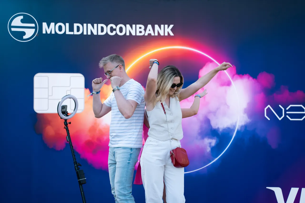 Карта Neon – новый эксклюзивный платежный инструмент от Moldindconbank и Visa