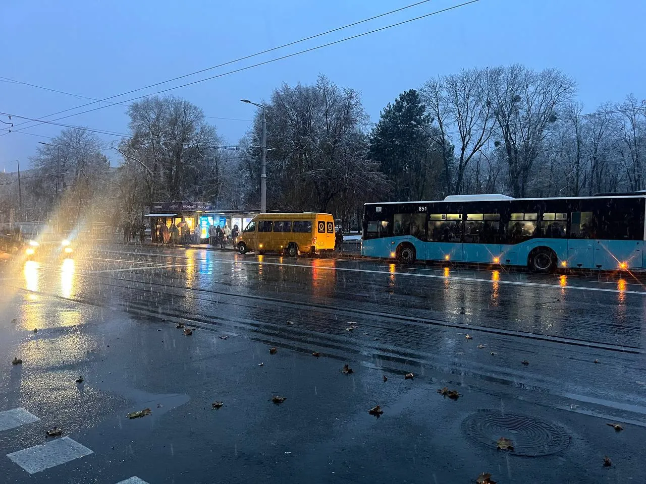 În Moldova a căzut prima zăpadă
