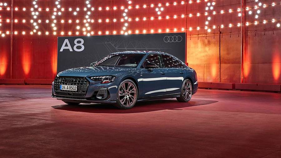 Немецкая компания Audi презентовала обновленный седан A8