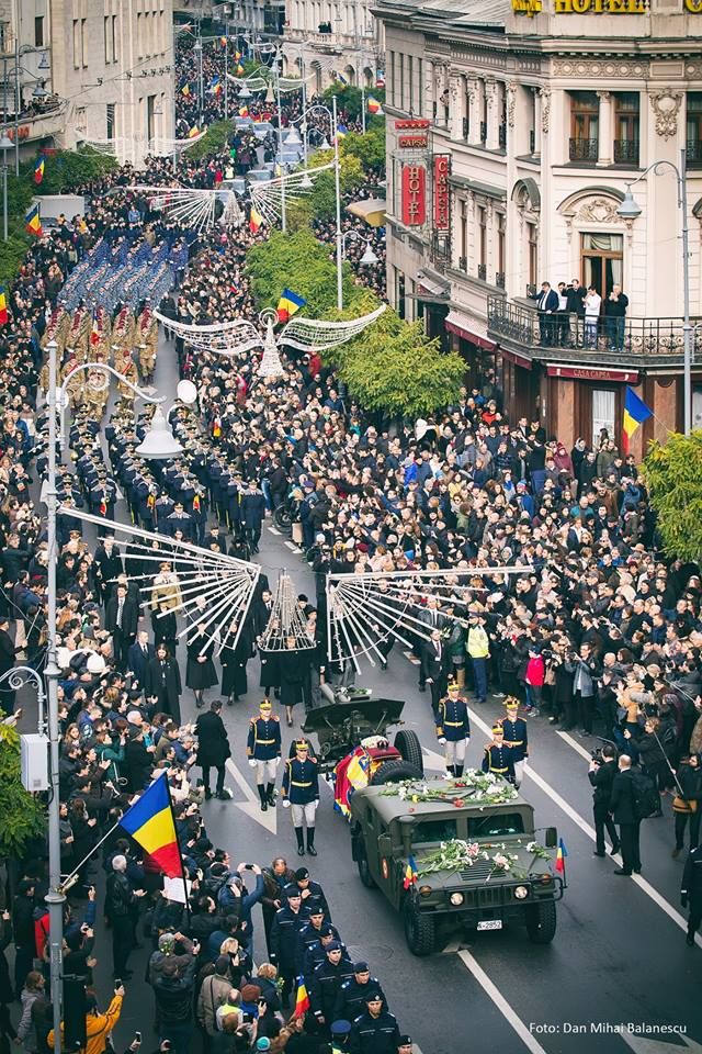 Regele Mihai I, înmormântat. Zeci de mii de oameni și-au luat rămas bun de la el