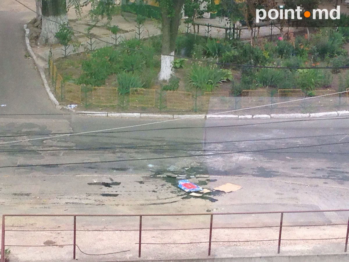 Dimineață cu ghinion pentru doi șoferi, implicați într-un accident