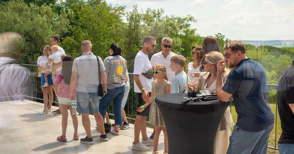 Более 400 гостей стали частью Škoda Summer Fest 2026 — дня, наполненного семейными эмоциями, природой и духом открытий
