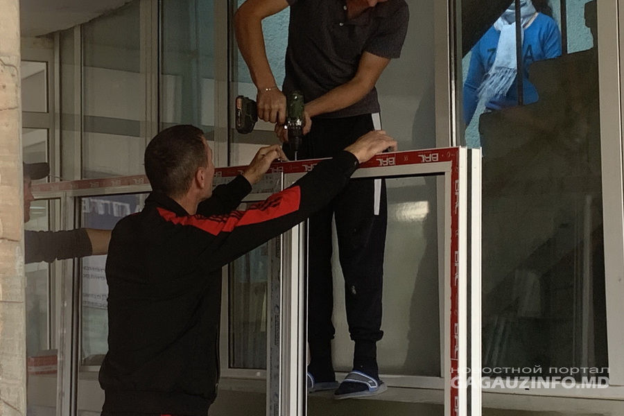 В Комрате подходит к завершению ремонт районного Центра здоровья