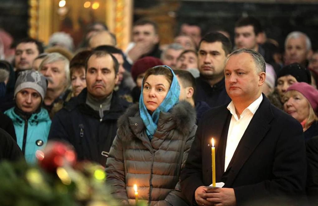 Igor Dodon și prima doamnă, Galina, au participat la slujba de Bobotează