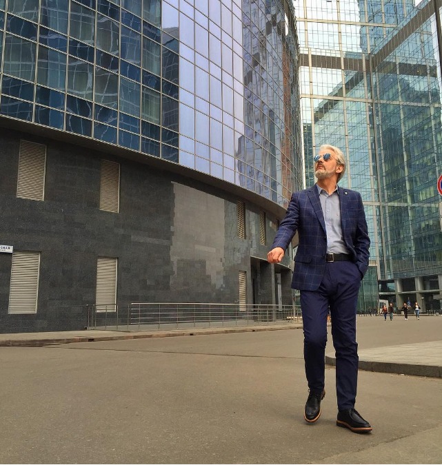 Пенсионер из Подмосковья стал звездой интернета