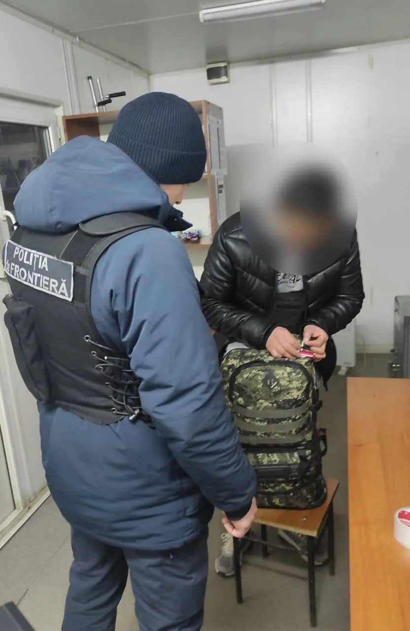 Разыскиваемый Интерполом гражданин Таджикистана задержан на границе в РМ