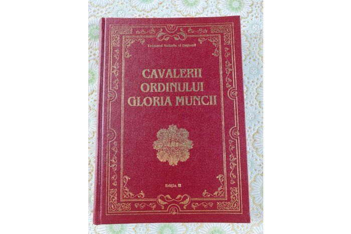 В Молдове вышел в свет сборник "Кавалеры Ордена Gloria Muncii"