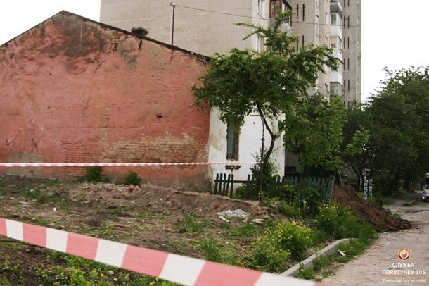 В Тернополе нашли 250-килограммовую бомбу
