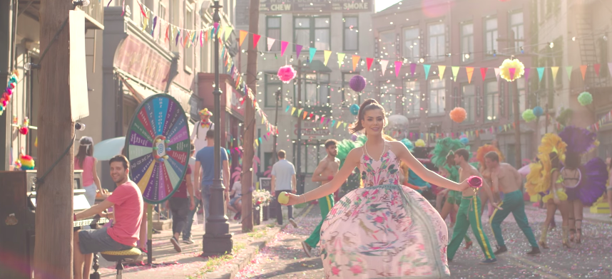 Miss Moldova 2016, sexy în noul videoclip SunStroke project