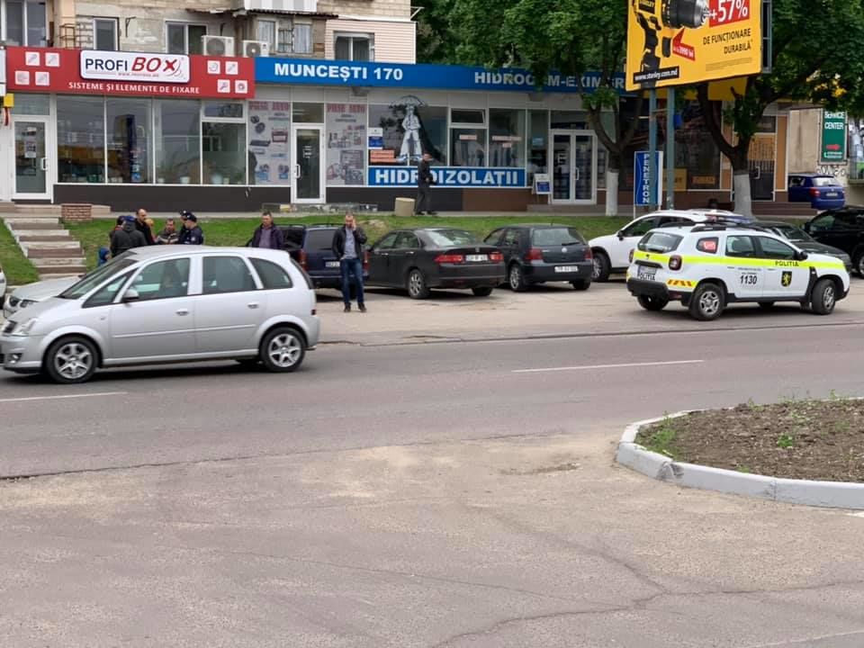В Кишиневе на улице Мунчештской подрались водители
