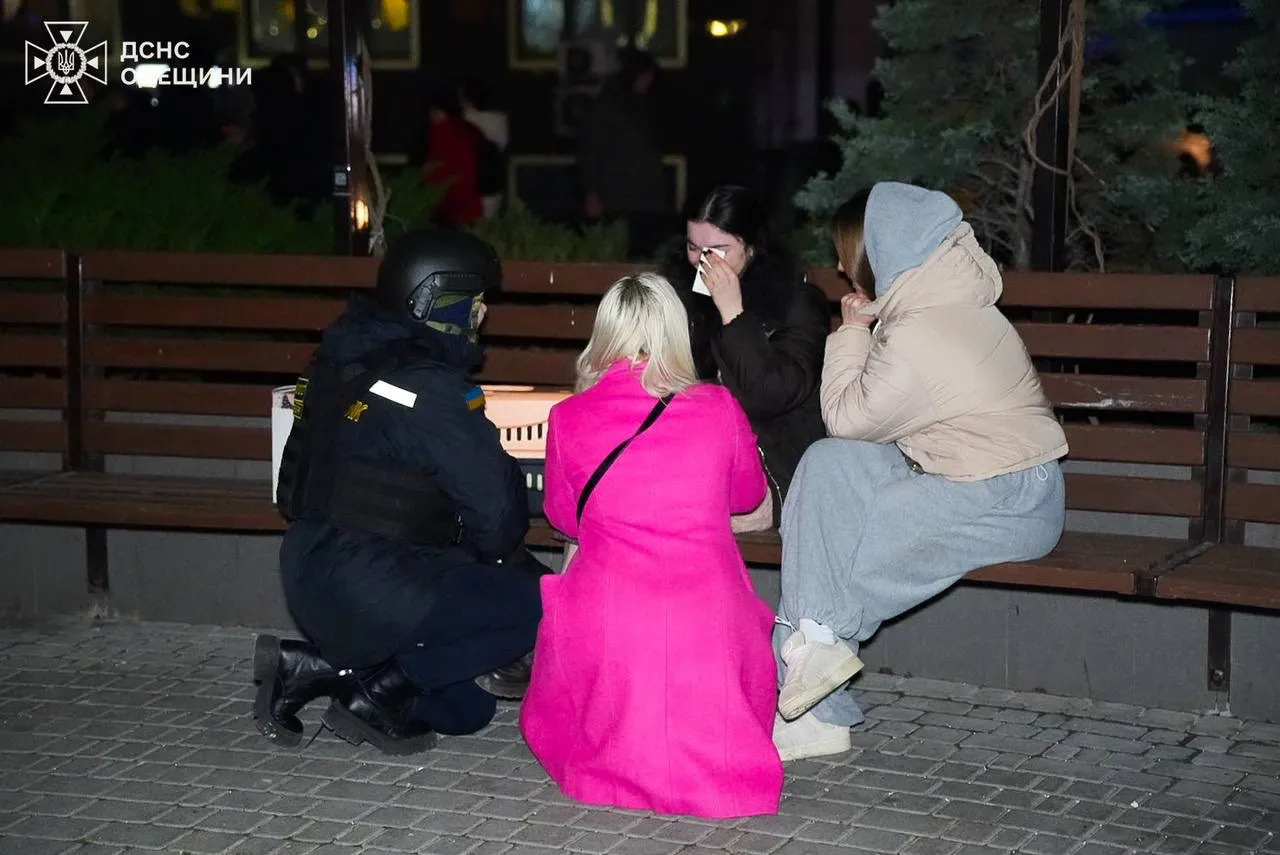 Ночные удары РФ по Одессе: повреждена многоэтажка