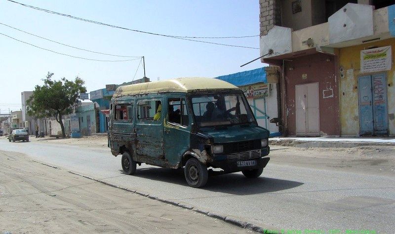 Dezastru! Cum arată microbuzele de linie într-o ţară din Africa