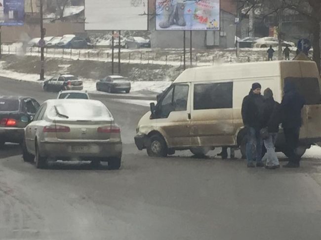 ДТП на Измаильской спровоцировало километровую пробку