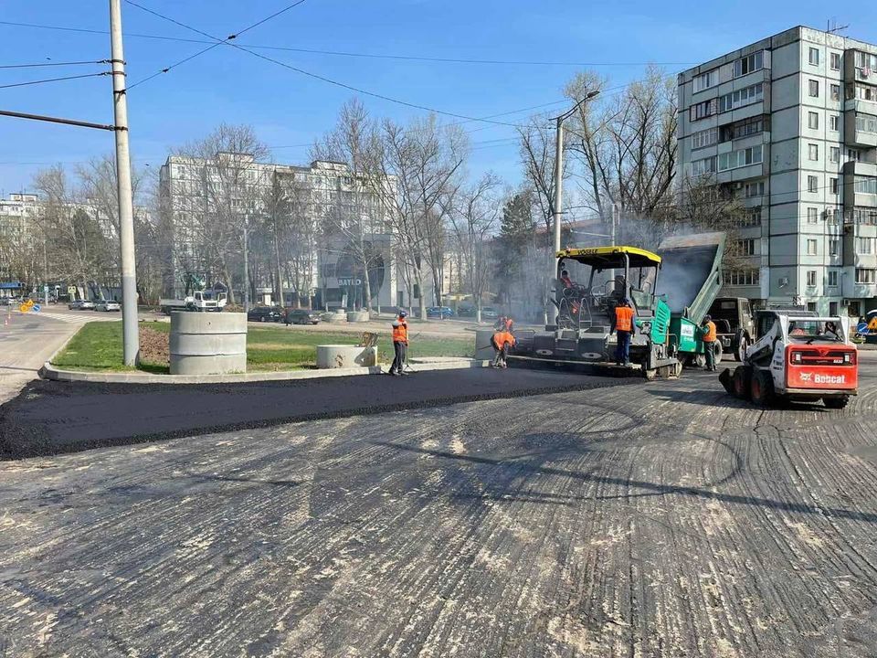 Чебан: На улице Ион Крянгэ начались работы по укладке асфальта