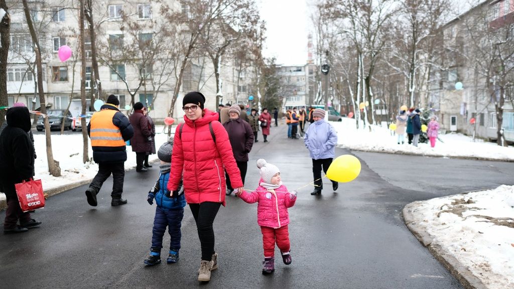 Илан Шор сдал в эксплуатацию еще восемь модернизированных дворов