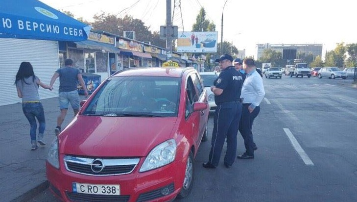 В результате проверок на северном автовокзале некоторые такси остались без номеров
