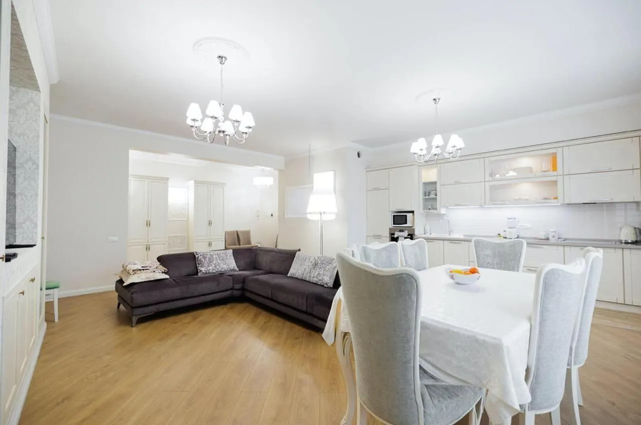 Замглавы инспектората карабинеров продает квартиру за 7,5 млн леев: ее цена в декларации в 2 раза ниже