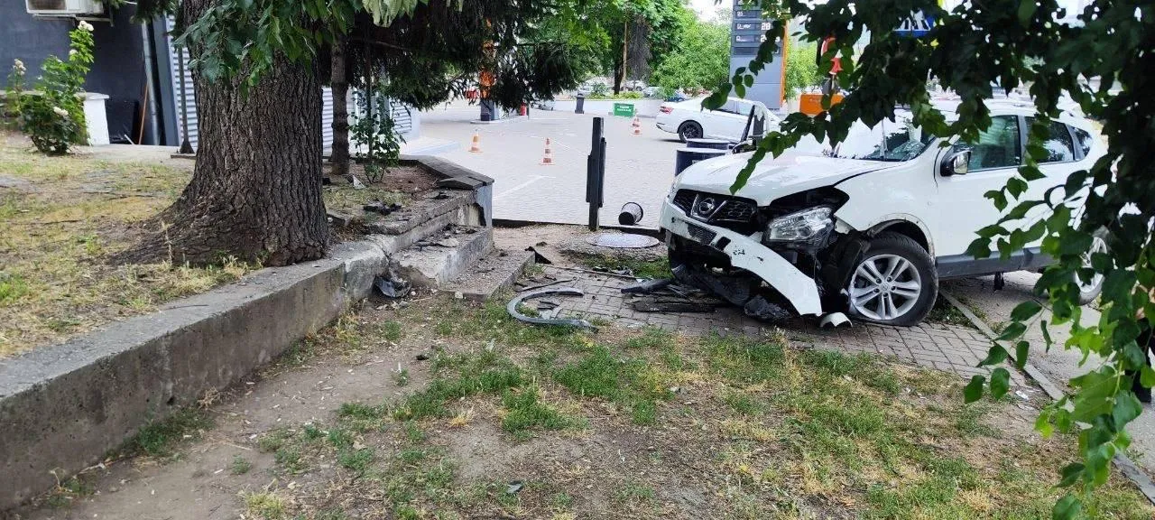 В Кишиневе мужчина перенес сердечный приступ и умер за рулем