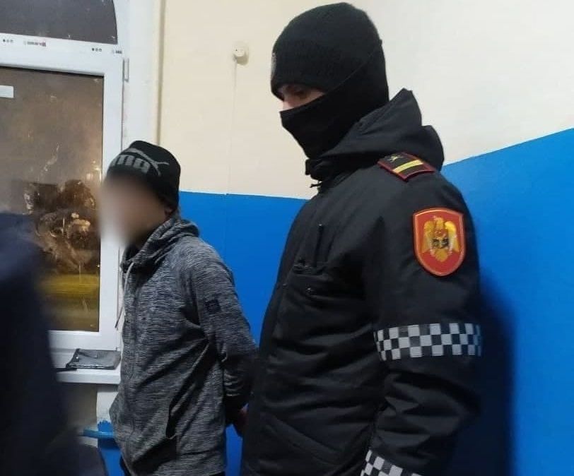 В Кишиневе задержали мужчину с наркотиками