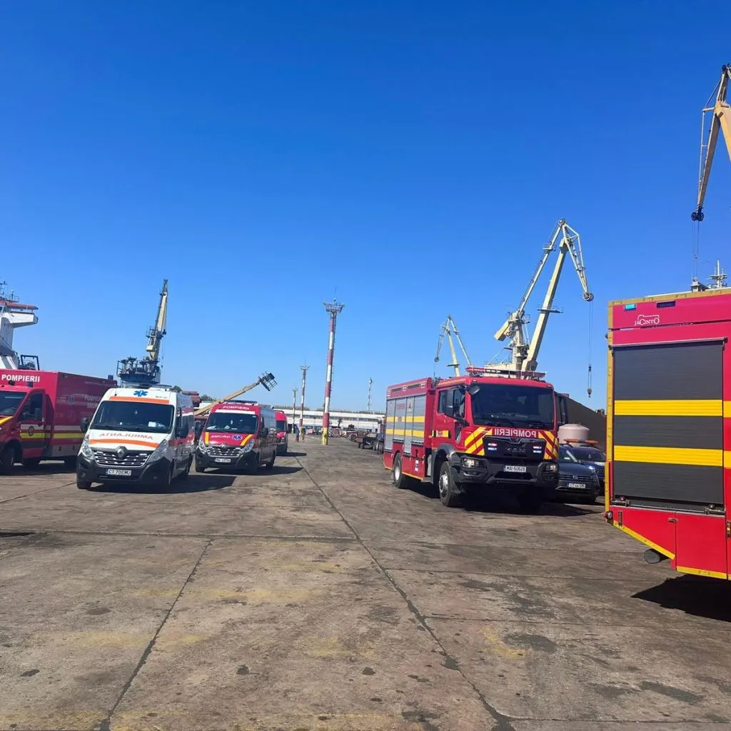 Un incendiu a izbucnit pe o navă în portul Midia din România: Sunt morți
