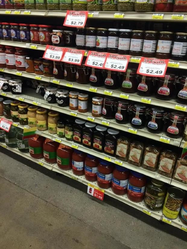 Sucuri și dulcețuri moldovenești în magazinele din Chicago. Ce preţuri au