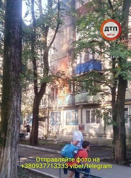 В многоэтажке Киева прогремел взрыв