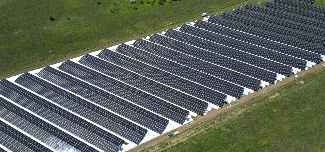 Unisolar Energy: Как бизнес в Молдове сможет использовать солнечную энергию 24/7