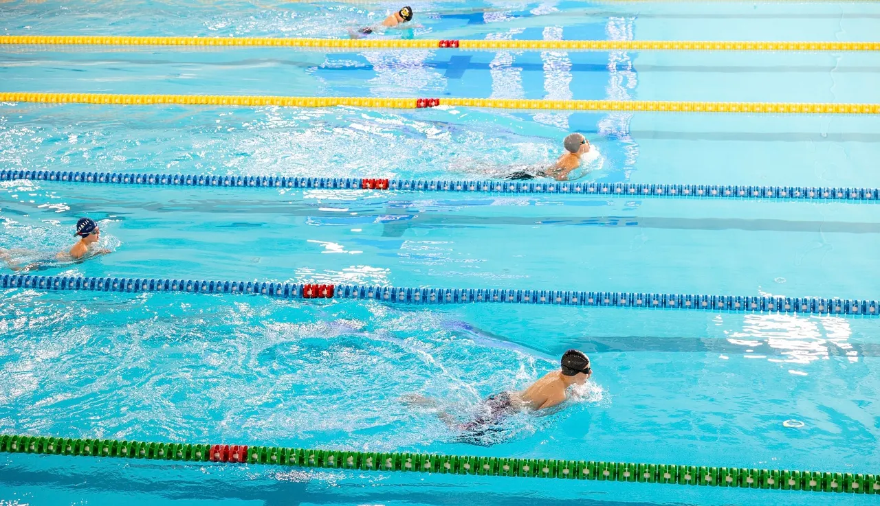 Турнир по плаванию «Masters» принесет волну энергии 2 ноября