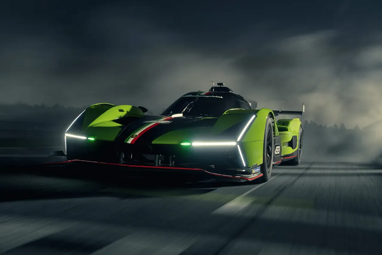 Lamborghini представили свой самый быстрый суперкар в истории
