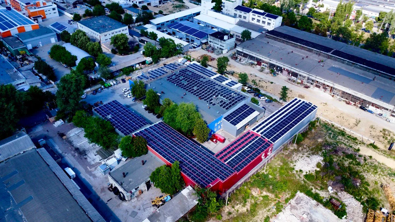 Solares și Livoltek: Soluții fotovoltaice sigure pentru Casa Verde în Moldova