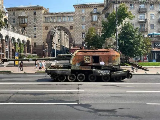 В центре Киева вновь выставили уничтоженную российскую военную технику