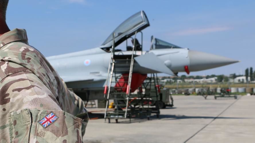 Британский самолет из румынской военной базы был отправлен для перехвата российских бомбардировщиков