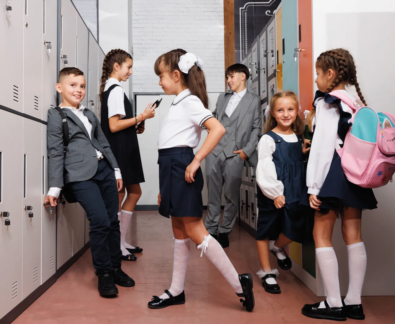 ViTRA: Back to school - интеллектуальные решения для организации учебного пространства