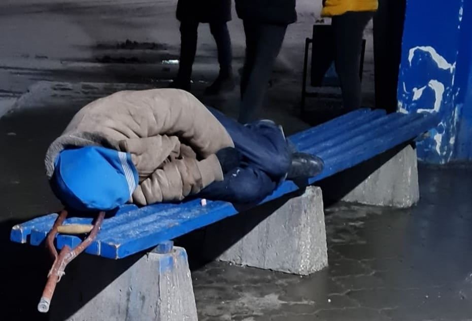 Карабинеры спасли от переохлаждения двух мужчин